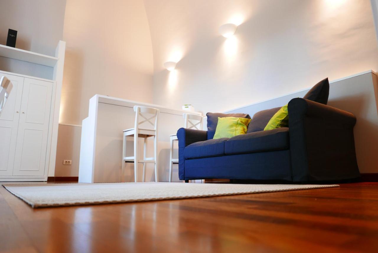 Suite 261 - Intero Appartamento Nel Centro Di Bari Bagian luar foto