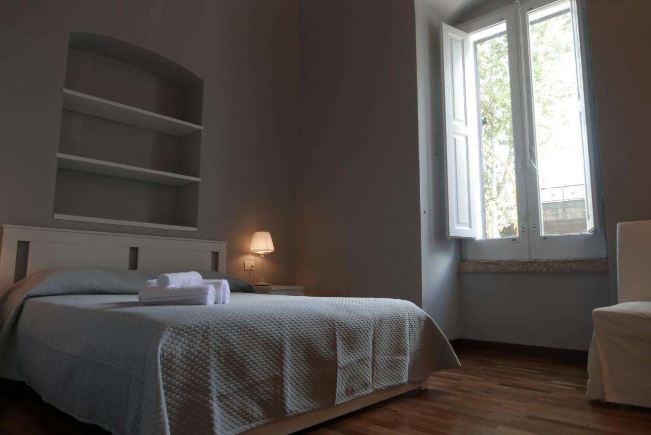 Suite 261 - Intero Appartamento Nel Centro Di Bari Bagian luar foto