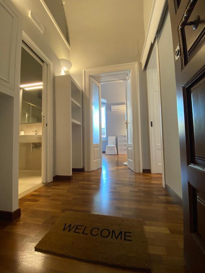 Suite 261 - Intero Appartamento Nel Centro Di Bari Bagian luar foto